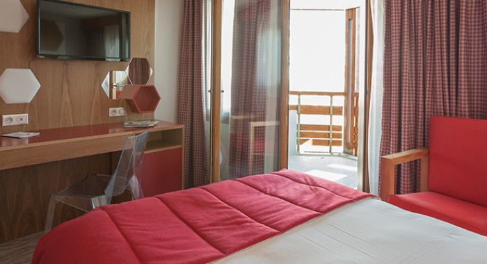 Hotel Le Royal Ours Blanc, Alpe d'Huez ski chalet, image 5